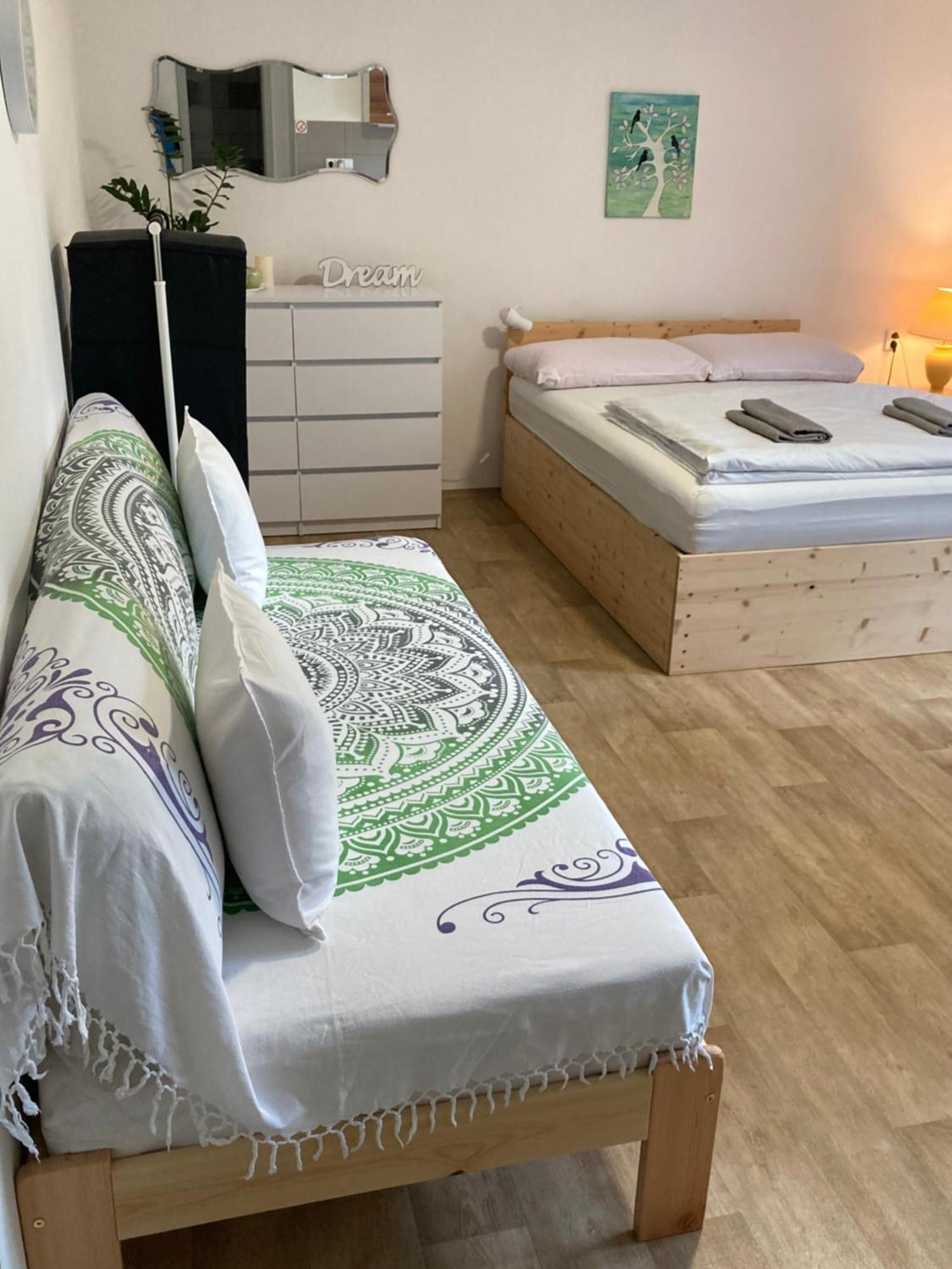 Hejnice Retreat Habitación foto