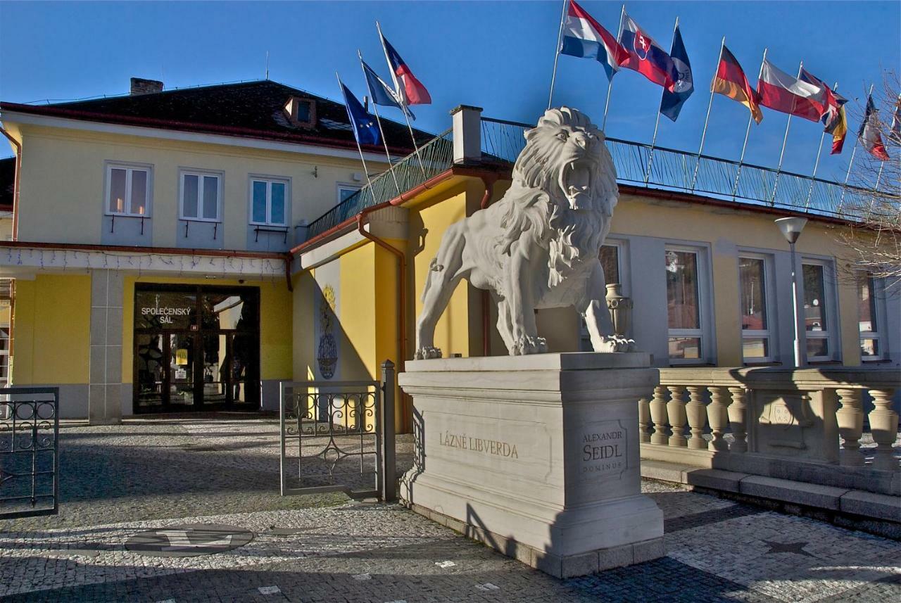 Hejnice Retreat Exterior foto